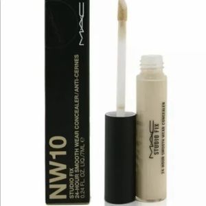 MAC NW10 Studio Fix 24hr. Smooth Concealer